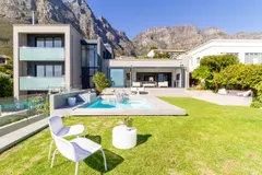 Villa Luna in Camps Bay – photo 3 thumbnail