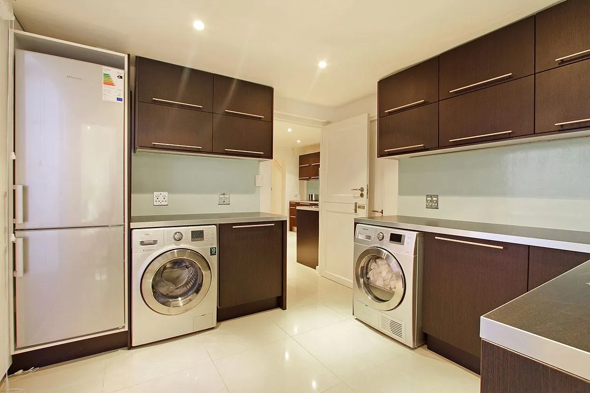 property_a40e0192-1948-4cca-82c3-1cbc01fcdf1d_23