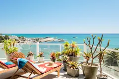 Ocean Penthouse Retr in Camps Bay – photo 3 thumbnail