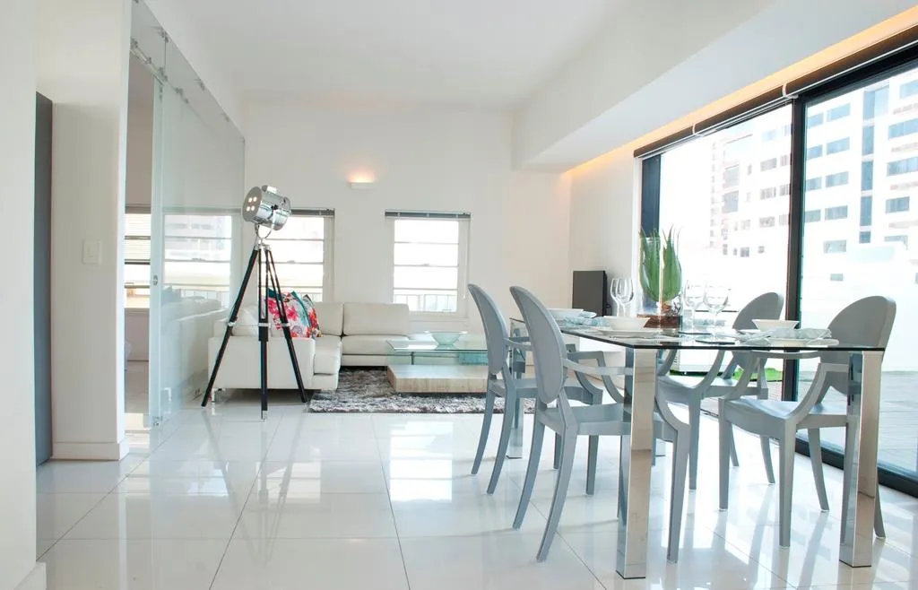 property_a4a673d8-111d-42bc-84bc-577b48f71bd9_0