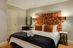705 Cape Royale in Green Point – photo 3 thumbnail