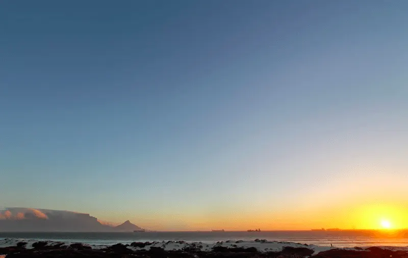Dolphin Beach H104 in Bloubergstrand – photo 1