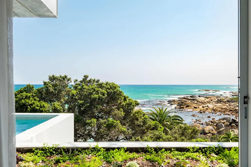 Lillamton in Camps Bay – photo 18