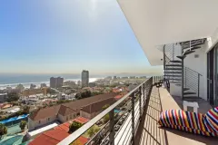 Alpha Penthouse in Green Point – photo 28 thumbnail