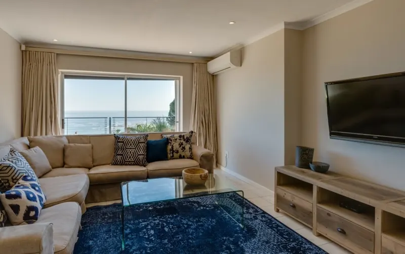 15 Woodford in Camps Bay – photo 39
