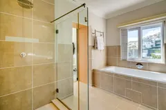 Villa Stanleon in Bantry Bay – photo 28 thumbnail