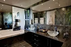 Alexandra Grand in Fresnaye – photo 2 thumbnail