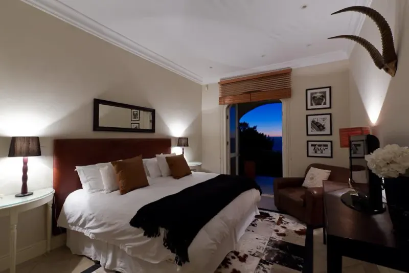 Camps Bay Azure in Camps Bay – photo 12