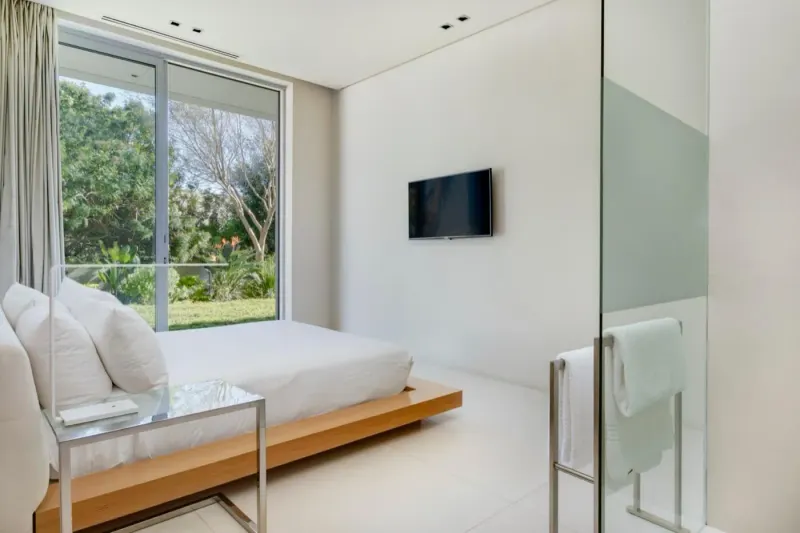 The Crescent in Camps Bay – photo 32
