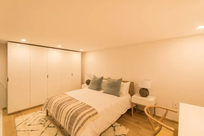 24 Geneva - 12 Bedroom Villa in Camps Bay – photo 93