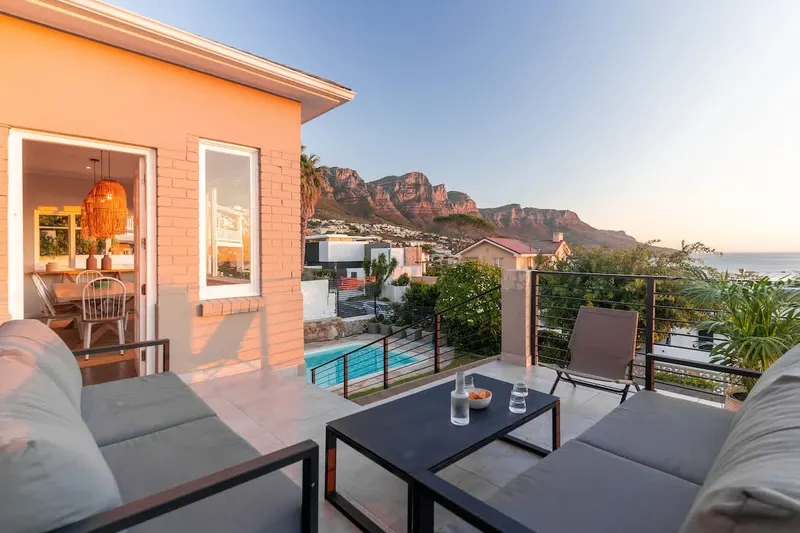 Villa Splendid in Camps Bay – photo 2