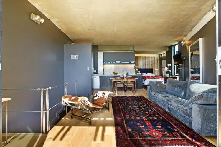 property_a6c899eb-8de0-4561-9ea7-7d63f2f9adfe_5