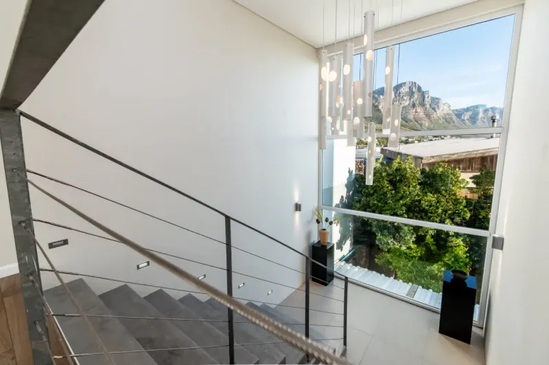 Camps Bay Penthouse in Bakoven – photo 33
