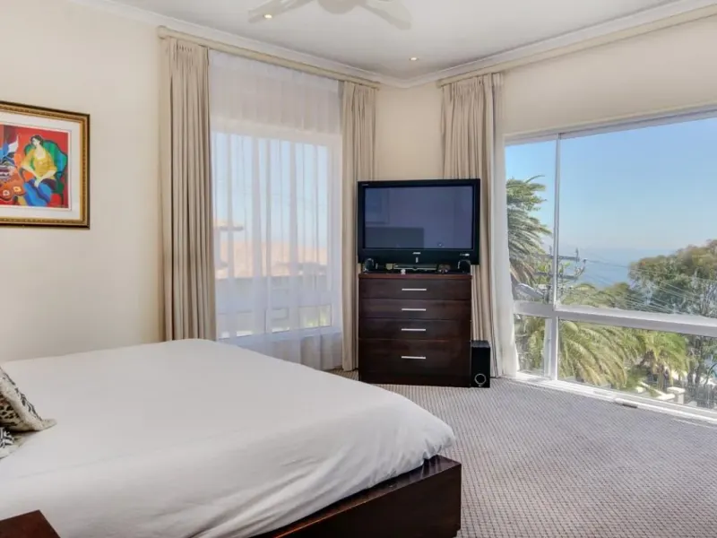 4 Ave Charmante in Bantry Bay – photo 15