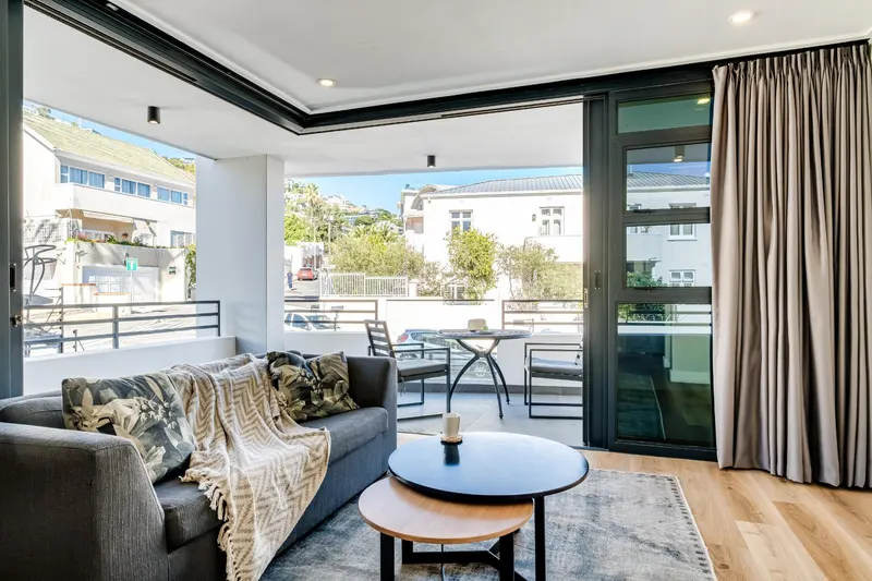 The Bantry (205) in Bantry Bay – photo 1