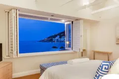 69 on Fourth Beach in Clifton – photo 15 thumbnail