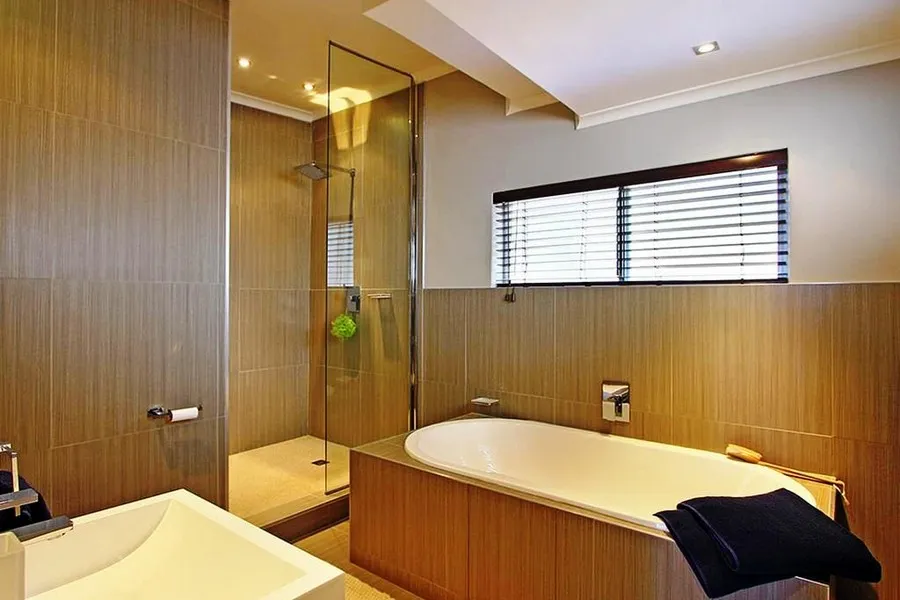property_a82a86d2-2a5a-4974-898c-42dbb7404981_17