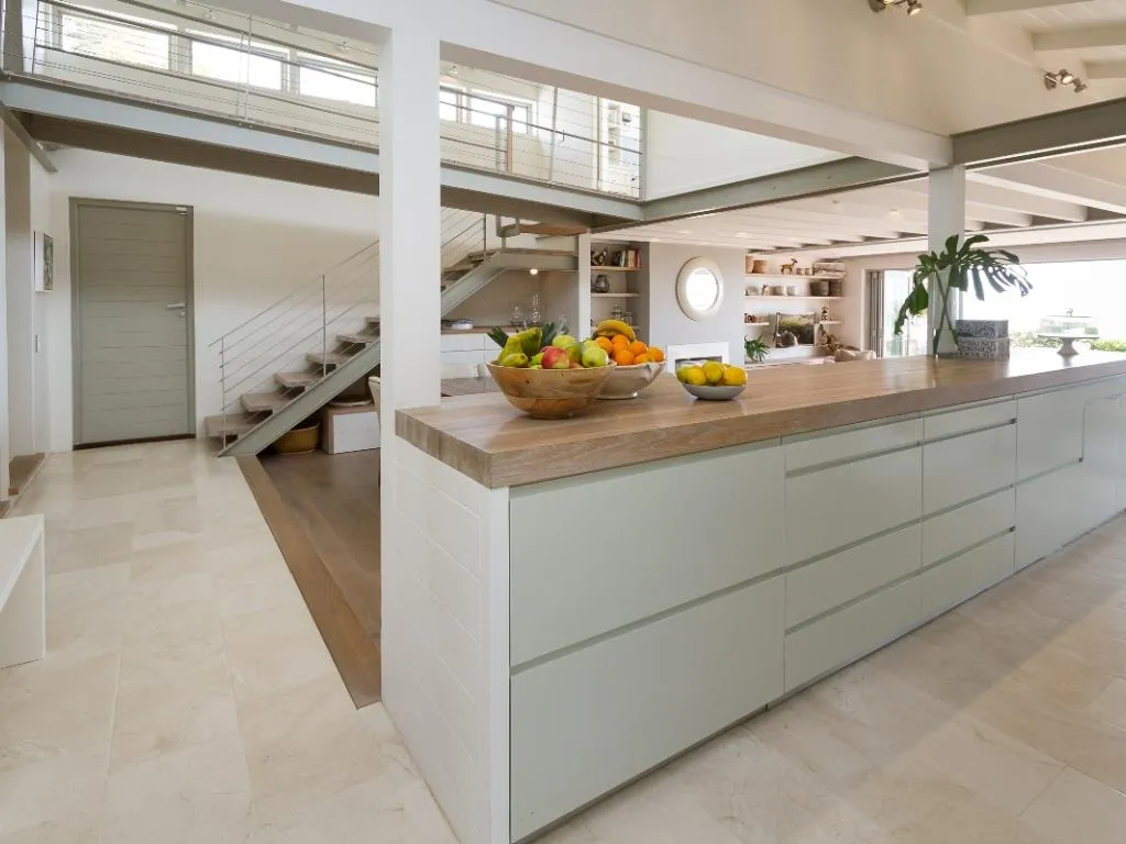 property_a84e68c6-08bb-471b-9cb5-3fa056ef5ee2_12