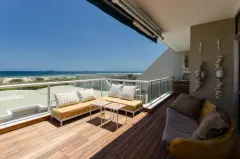 Dolphin Beach Apartment in Table View – photo 2 thumbnail