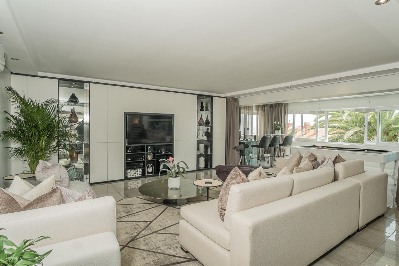 property_a94083d1-76aa-4eb8-8511-f777db6de3bc_19