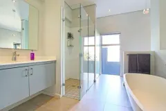 Villa Joubert in Green Point – photo 8 thumbnail