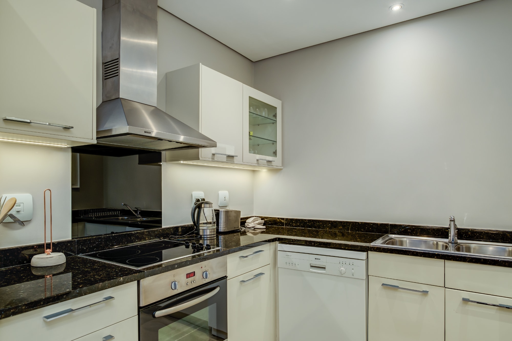 property_a960e661-b444-483d-99ae-7e0f6938522c_8