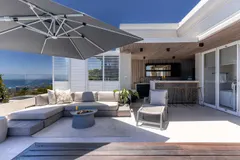 Villa Bahia in Bantry Bay – photo 19 thumbnail