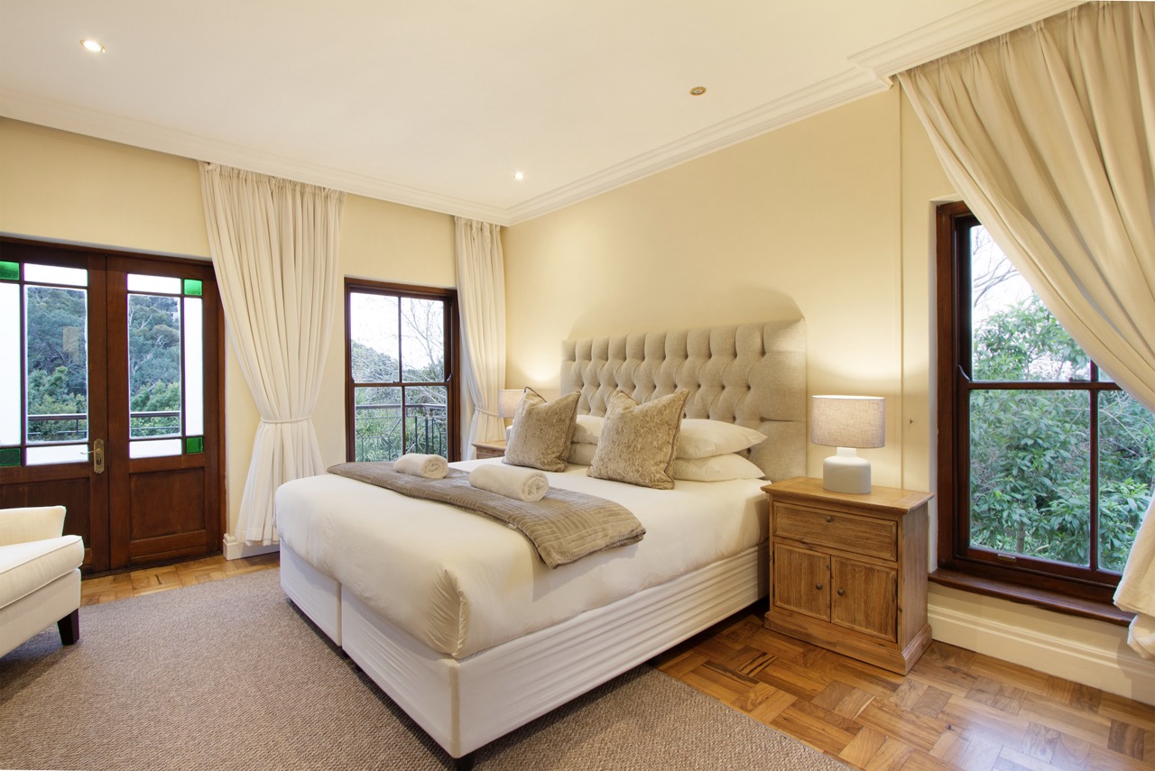 property_a9c7dc19-62fa-43c7-afe7-9c72bb27b200_0