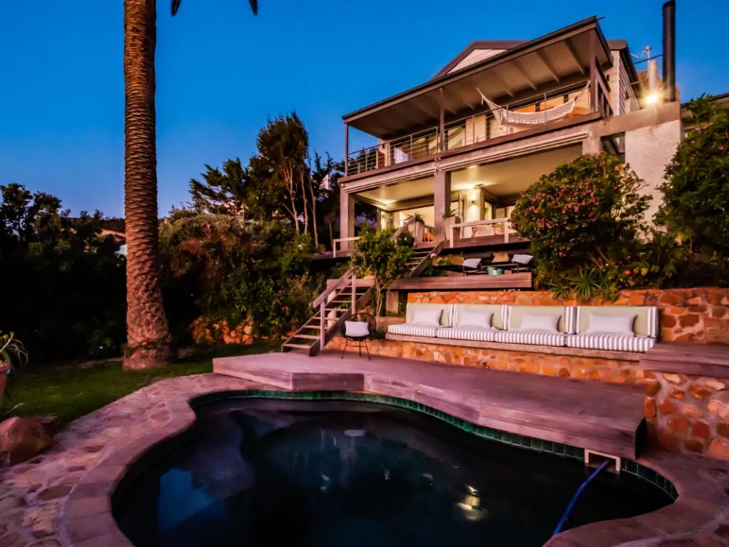 property_a9d249ab-65b5-4142-adb0-45a45405ac98_3
