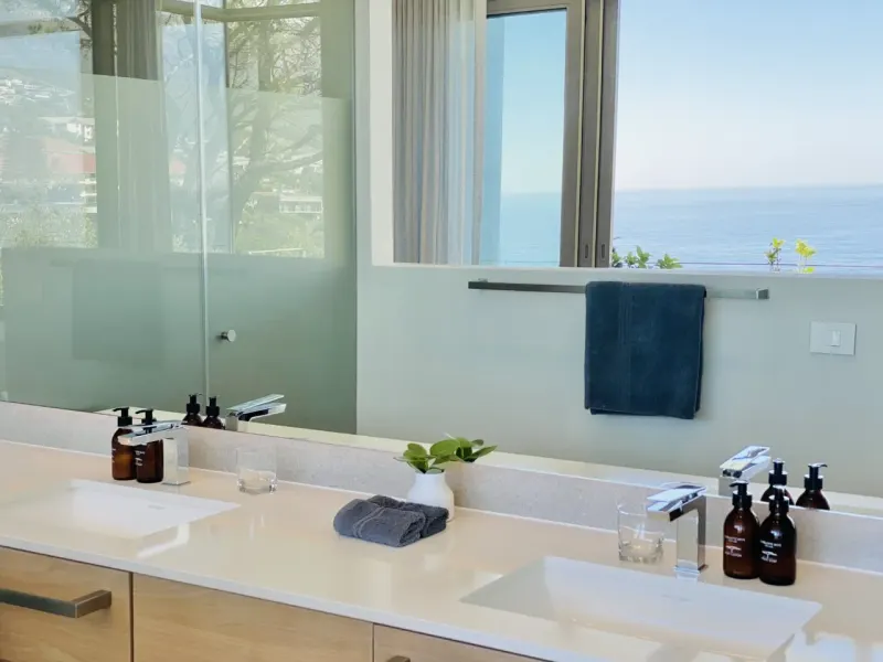 Montana Ruby in Camps Bay – photo 12
