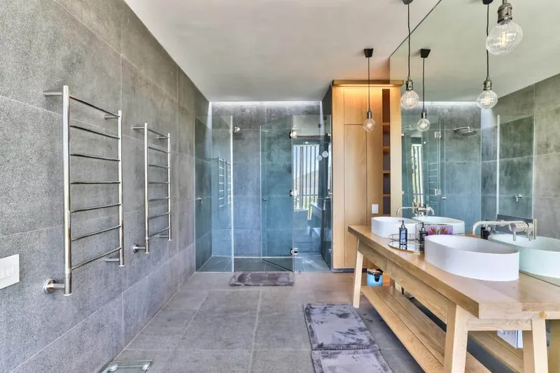 Higgovale Glen Villa in Higgovale – photo 24