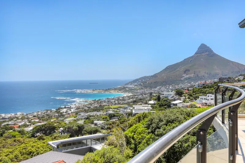 Villa Sol Camps Bay in Bakoven – photo 38