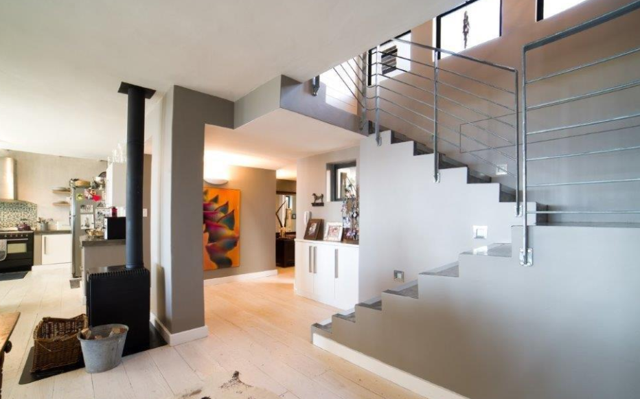 property_aae51d6e-e7fc-47dd-9590-81fa1edd9aa7_8