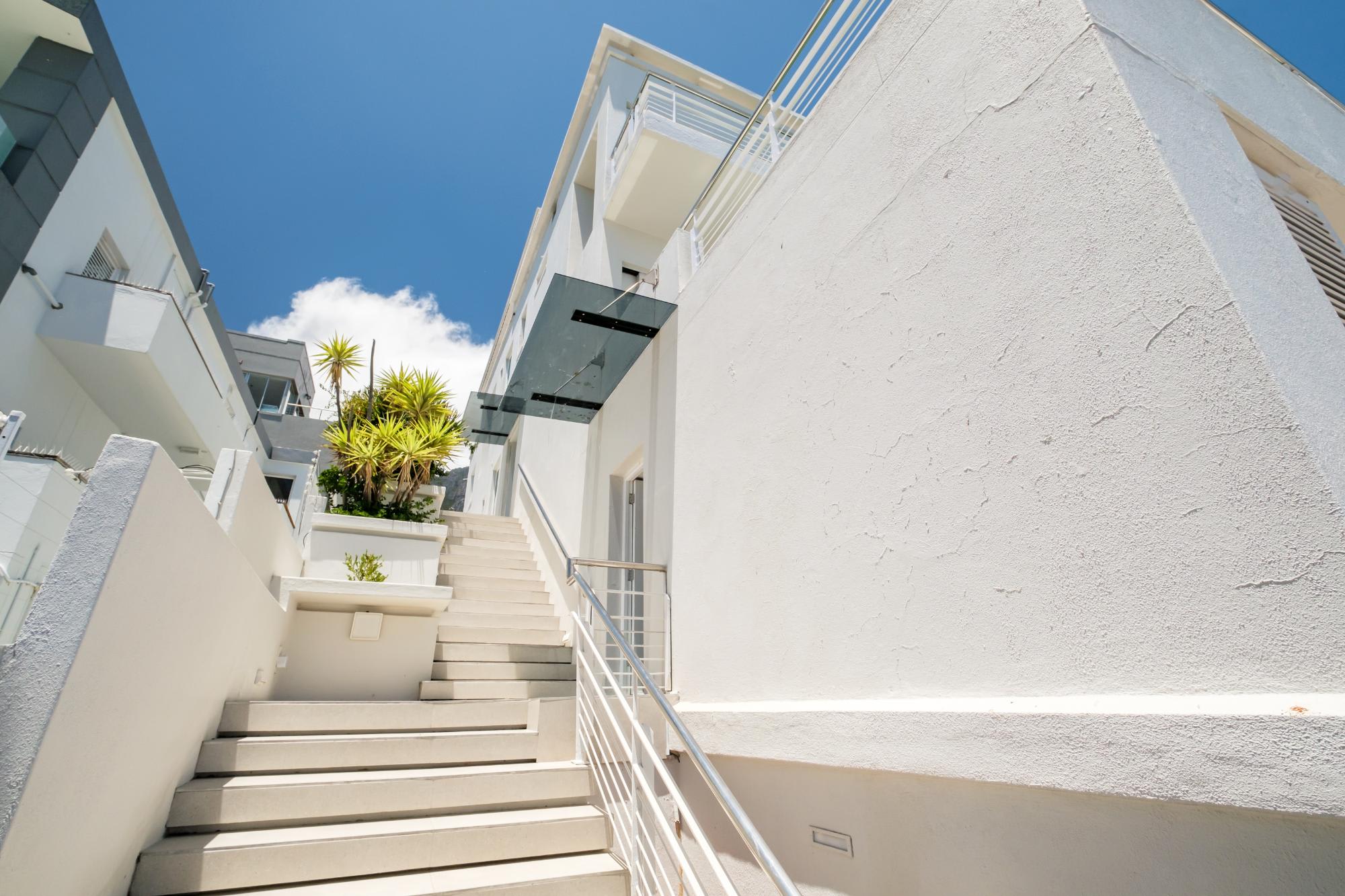 property_ab3256e5-c3d3-4861-9b9d-6d8a128bfff0_44