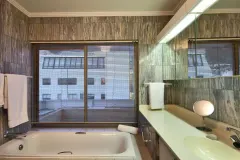 Beach Road Penthouse in Sea Point – photo 20 thumbnail
