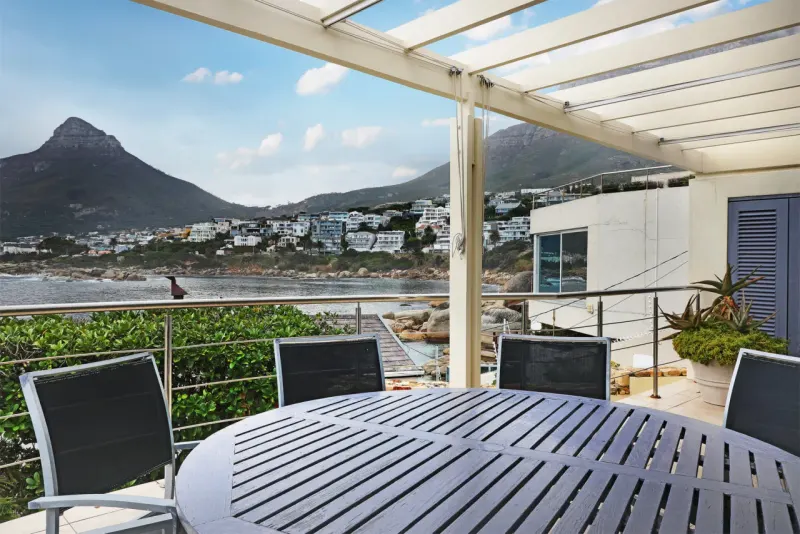 Beta Beach Villa in Bakoven – photo 5