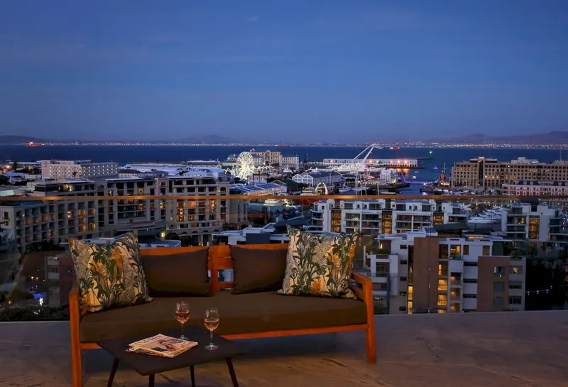 Malachite Penthouse  in Green Point – photo 19