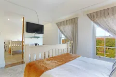 Alphens Edge Boutique Retreat in Alphen – photo 2 thumbnail