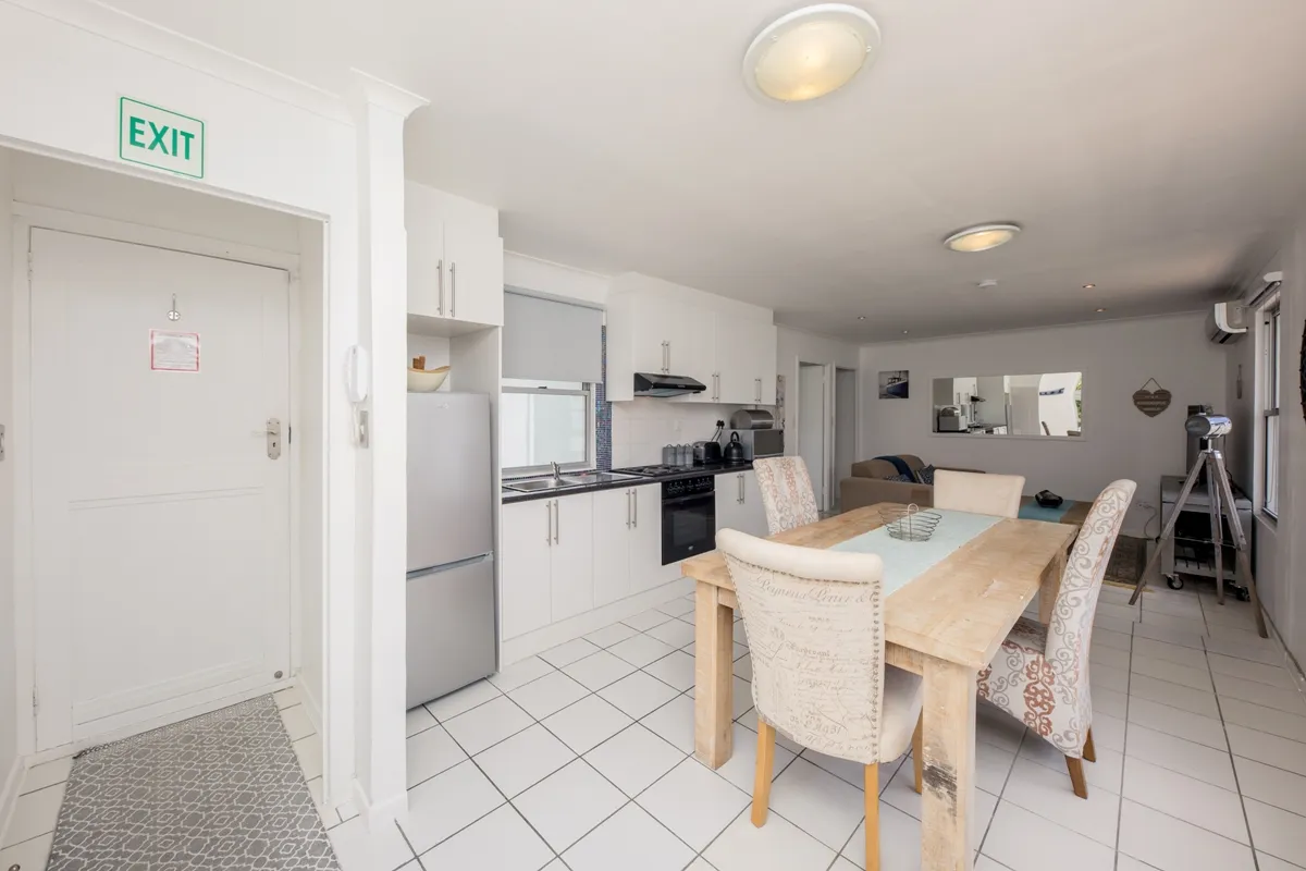 property_ac8e318e-50f4-44ad-b51c-901704541003_0