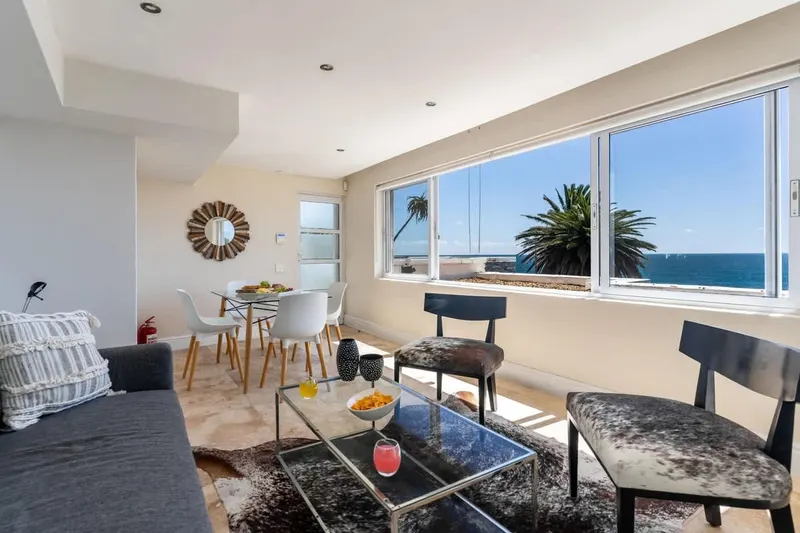 Sunset Cove Apartment in Camps Bay – photo 4