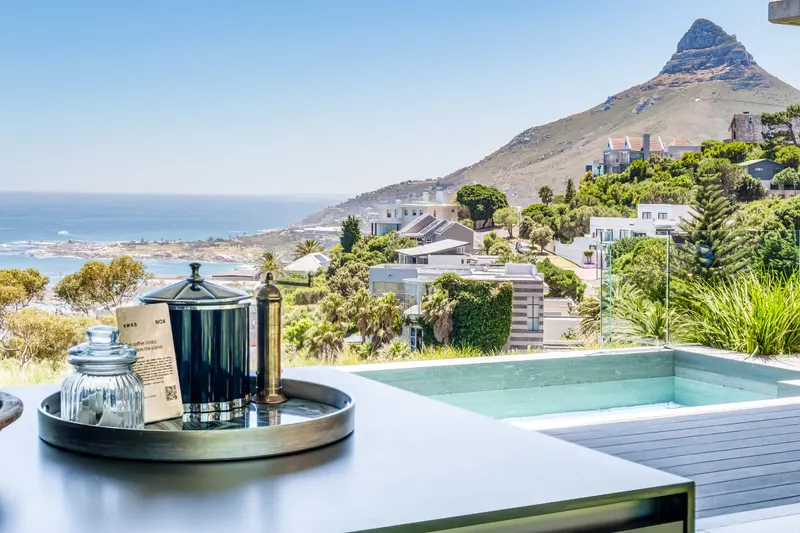 Sea Love in Camps Bay – photo 24