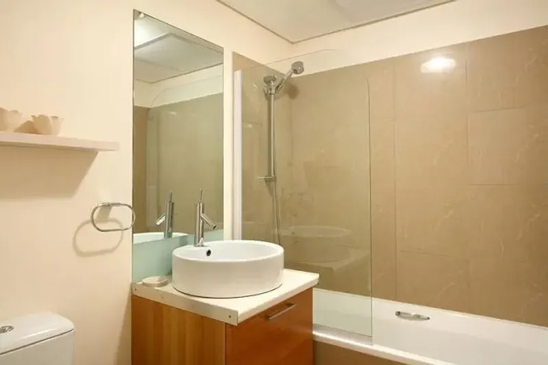 Horizon Bay 405 in Table View – photo 4