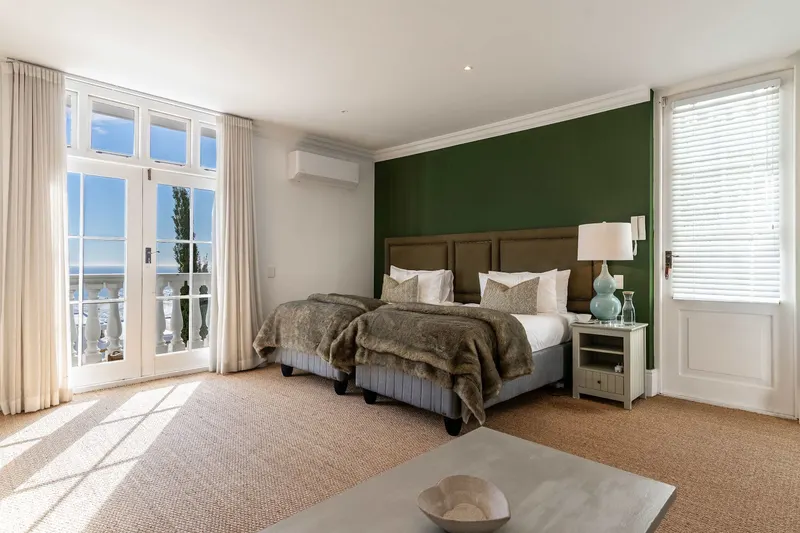 Chateau Camps in Camps Bay – photo 44