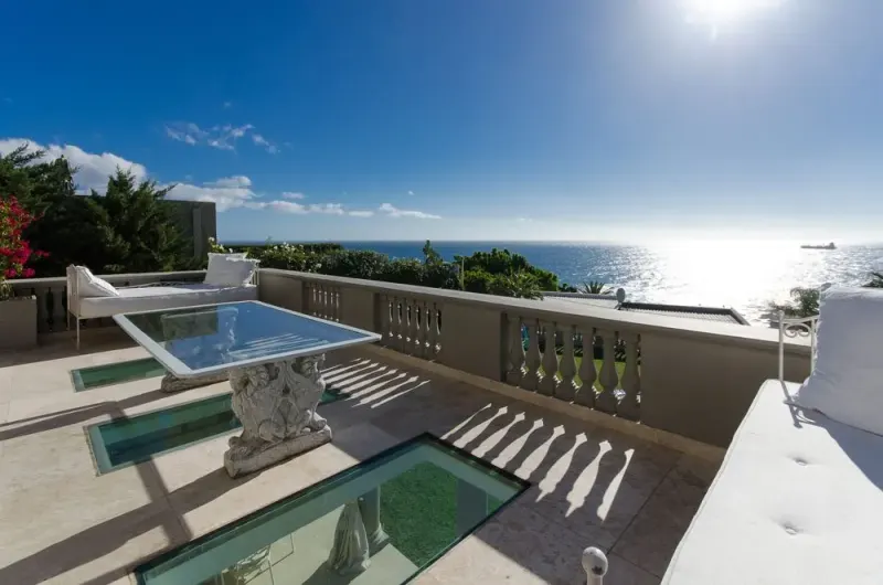 Ravine Villa in Bantry Bay – photo 19