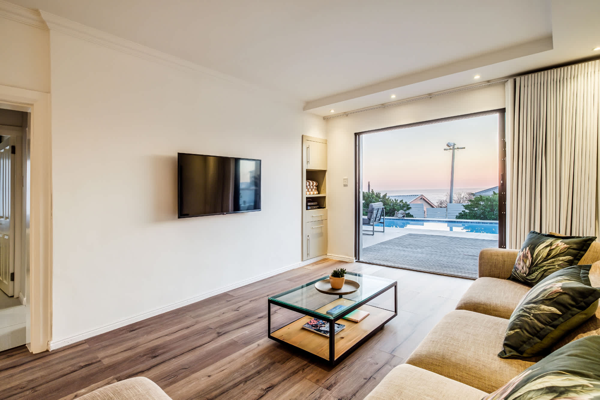 property_ad43eca2-d15e-4103-8709-d6640f6bec46_4