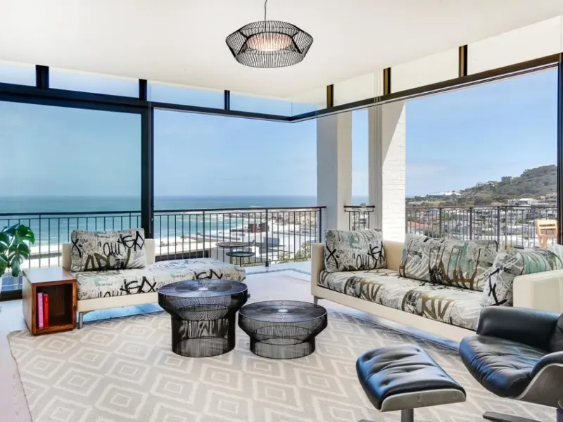 Villa Quebec Road in Camps Bay – photo 2