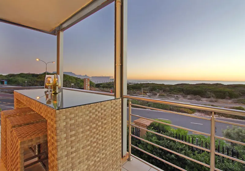 Seaside Village A11 in Bloubergstrand – photo 1