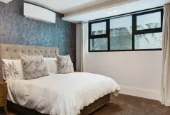 Aurum 202 in Bantry Bay – photo 1 thumbnail