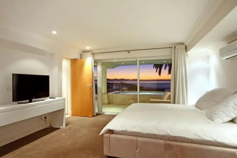 Victoria Terrace in Camps Bay – photo 20