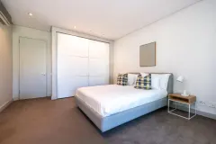 Amara Lincoln in Camps Bay – photo 30 thumbnail